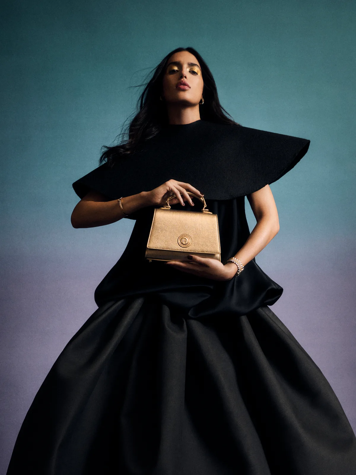 AIGNER Arts & Crafts Collection