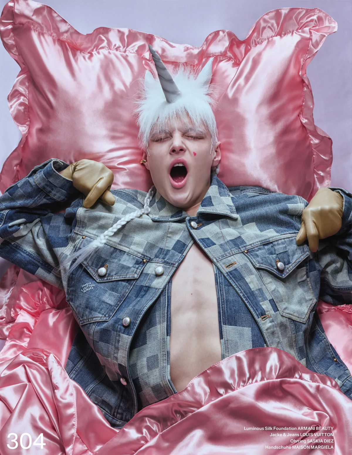 TUSH MAGAZINE