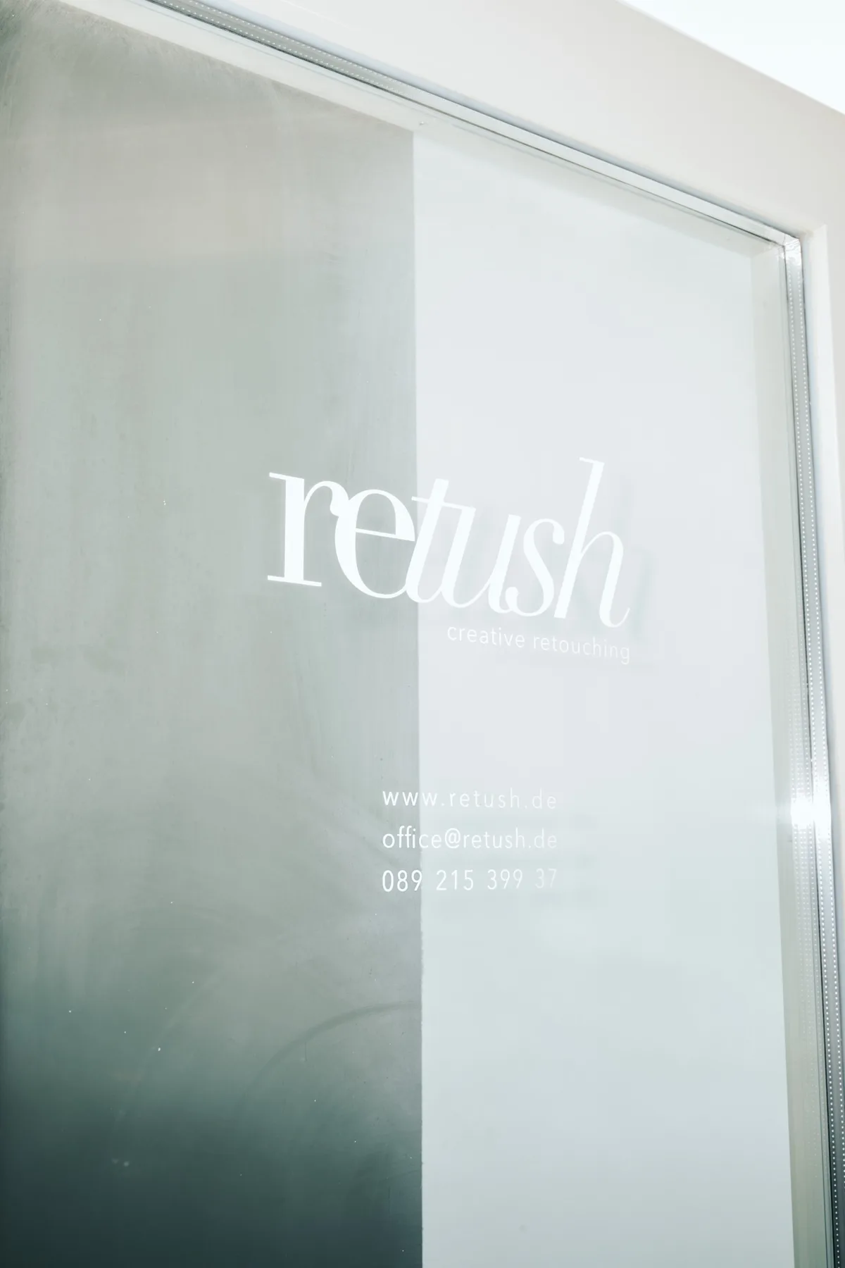 RETUSH BTS